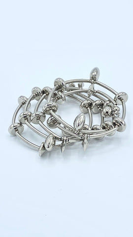Expanding spiral bracelet