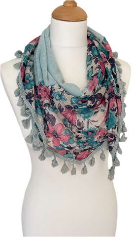 Chic Floral Print Scarf