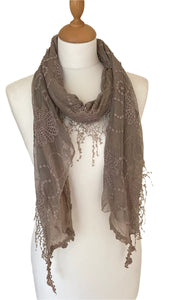 Lace & polka dot vintage styled scarf