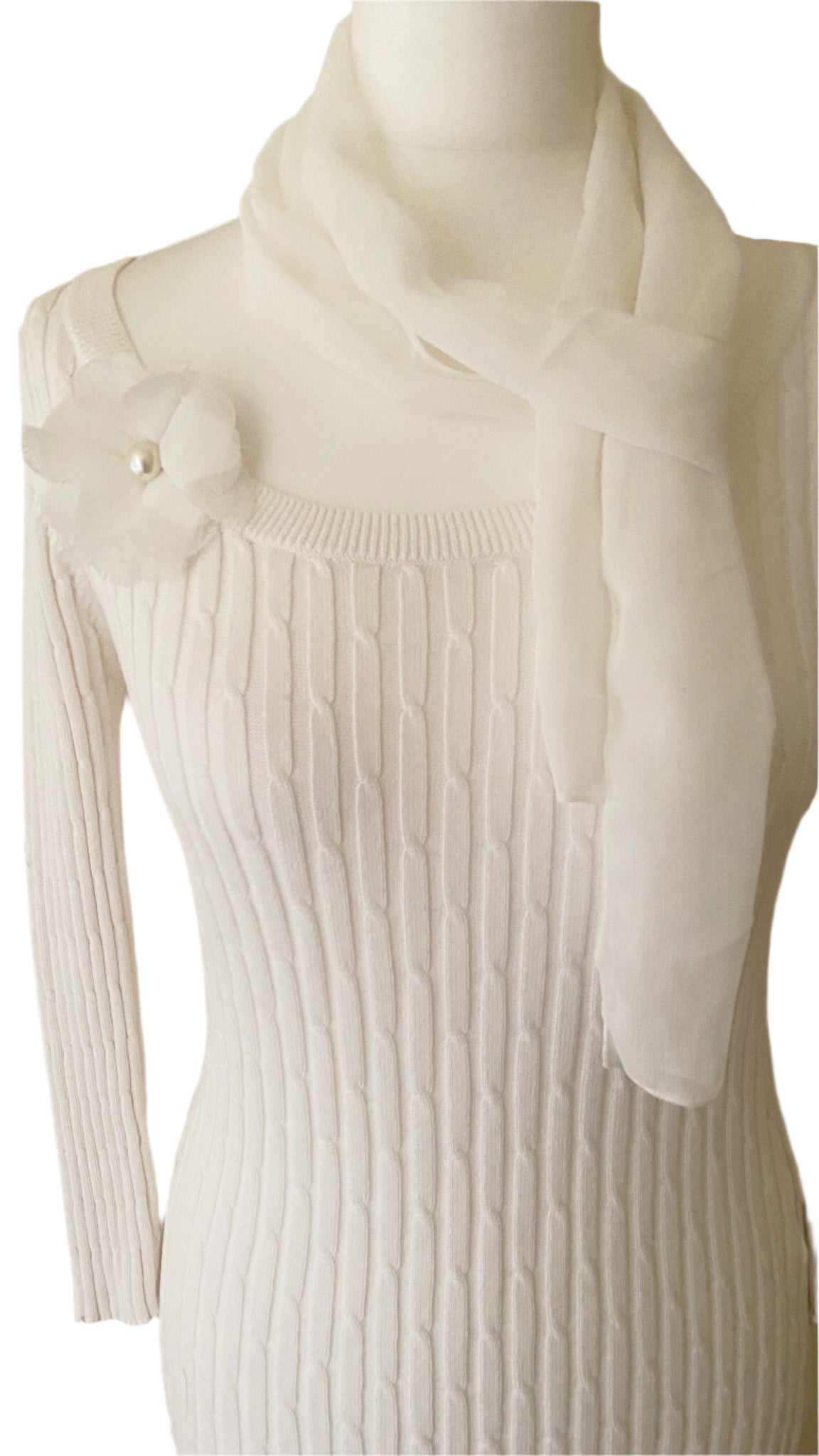 Ivory white  necklace scarf with detachable corsage with faux pearl centre super soft 