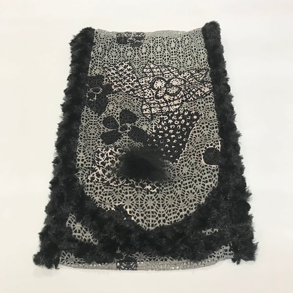 Luxurious monochrome scarf